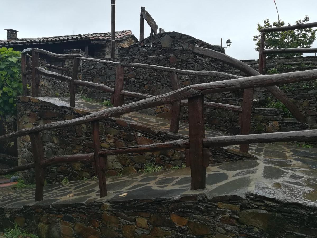 Casinha Do Talasnal 洛萨 外观 照片